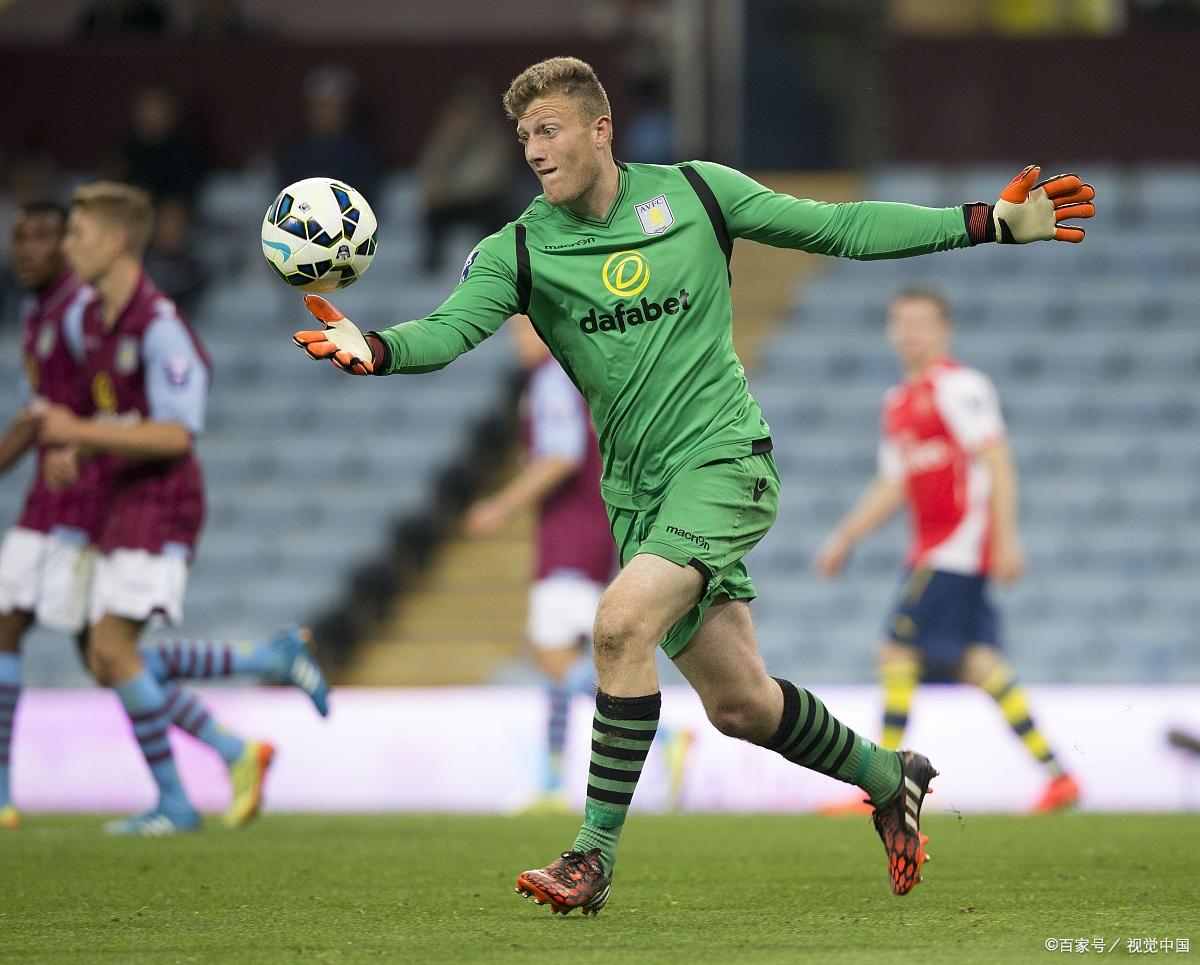 转会期欧冠焦点战，阿斯顿维拉远射贴柱，引发热议，年轻球员得到机会的简单介绍