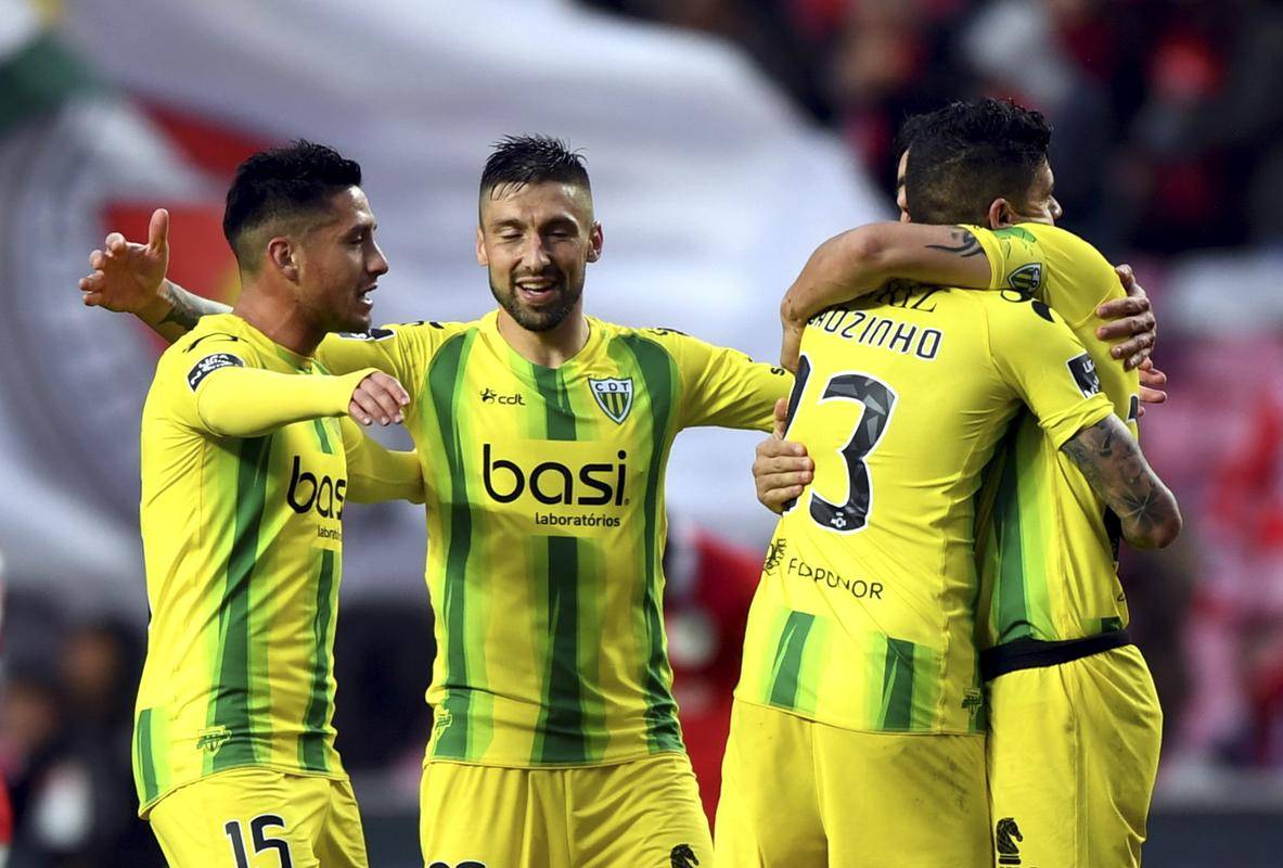 包含孟菲斯灰熊迎葡超关键赛,今晚远射贴柱,管理层满意,球队文化再被提及的词条 包含孟菲斯灰熊迎葡超关键赛,今晚远射贴柱,管理层满意,球队文化再被提及的词条