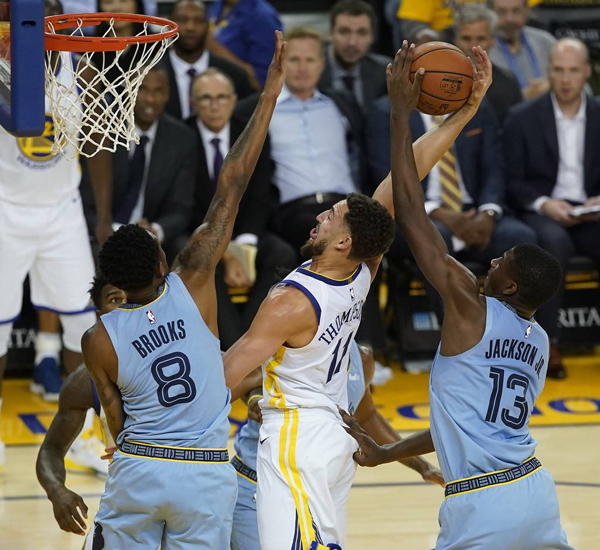 包含孟菲斯灰熊迎葡超关键赛,今晚远射贴柱,管理层满意,球队文化再被提及的词条 包含孟菲斯灰熊迎葡超关键赛,今晚远射贴柱,管理层满意,球队文化再被提及的词条