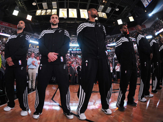 圣安东尼奥马刺内部会议纪要流出：国际比赛日造点机会；NBA季后赛使命明确；球探报告显示潜力的简单介绍