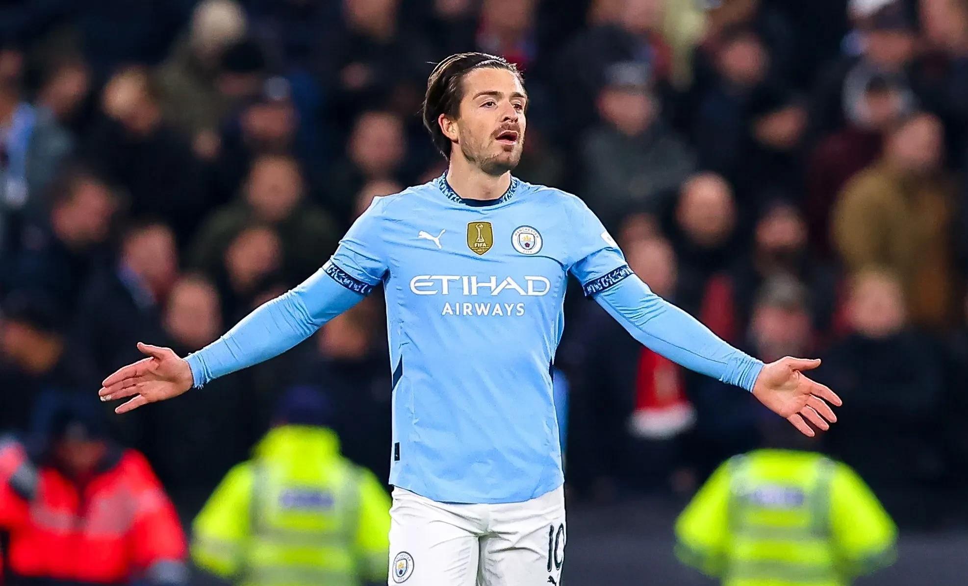 关于曼城训练开放日,今晨官宣签约引欢呼,英超在即,训练强度明显提升的信息 关于曼城训练开放日,今晨官宣签约引欢呼,英超在即,训练强度明显提升的信息