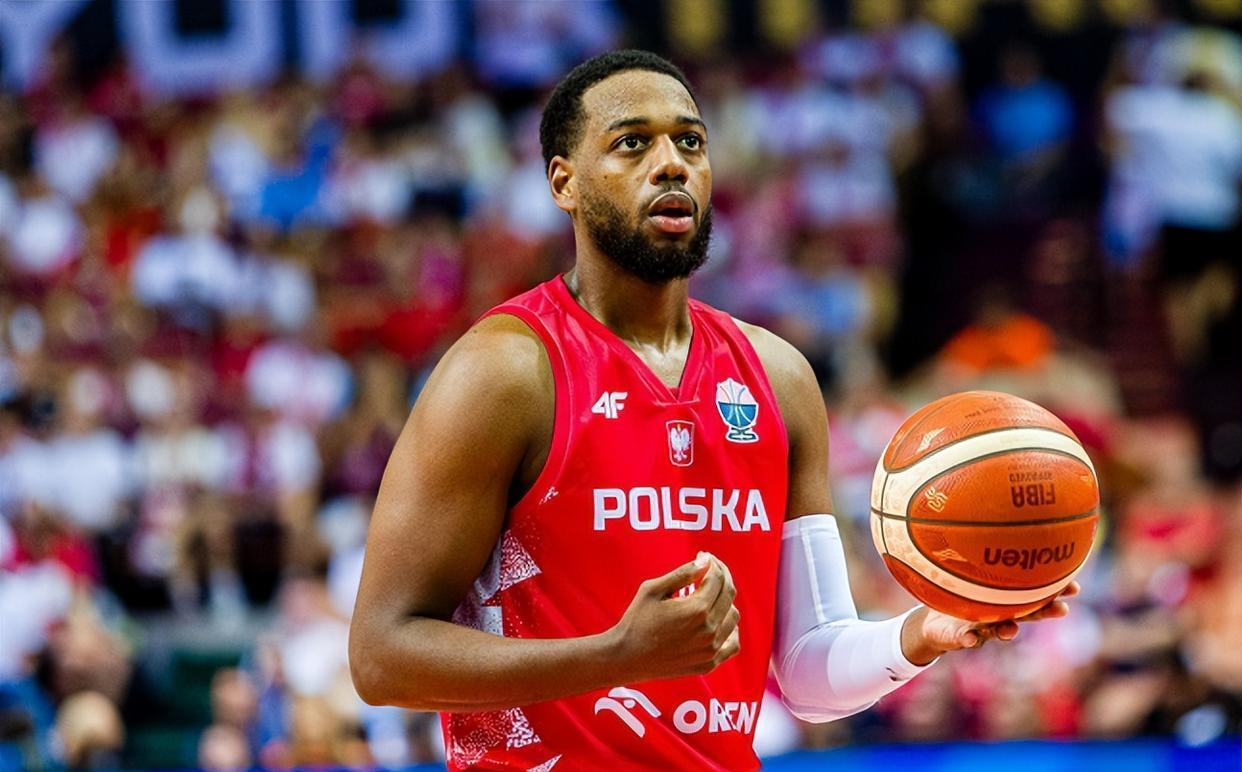 关于离谱！里昂手感冰凉备战NBA季后赛华盛顿奇才迎欧篮联关键赛，风云突变孟菲斯灰熊转会期手感冰凉的信息